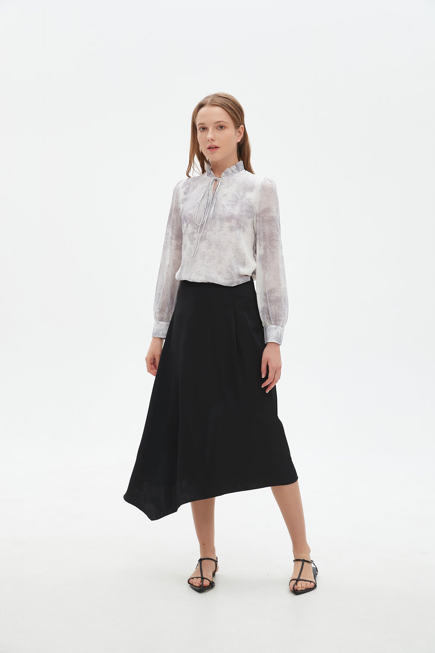 Vega asymmetrical skirt