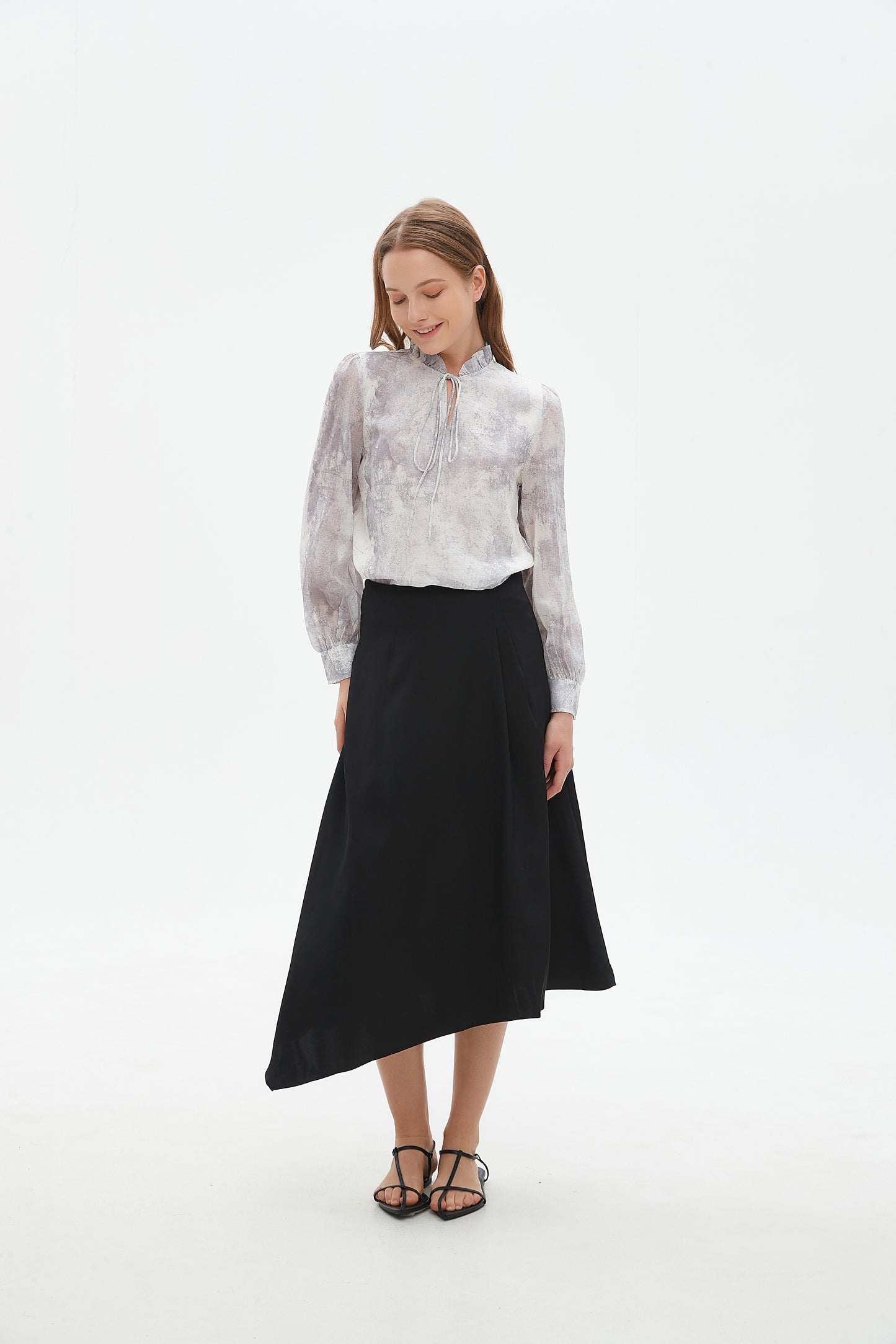 Vega asymmetrical skirt