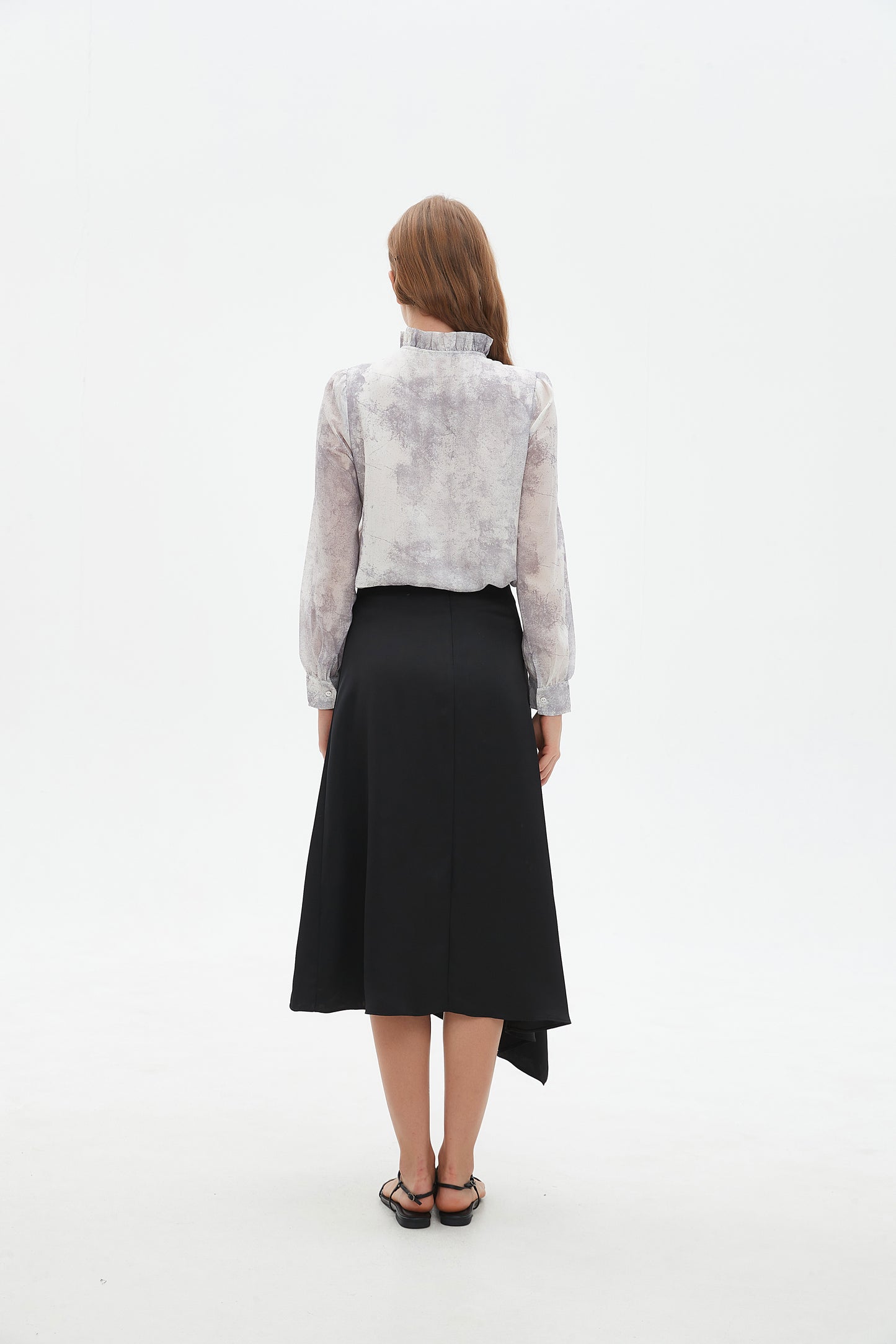 Vega asymmetrical skirt