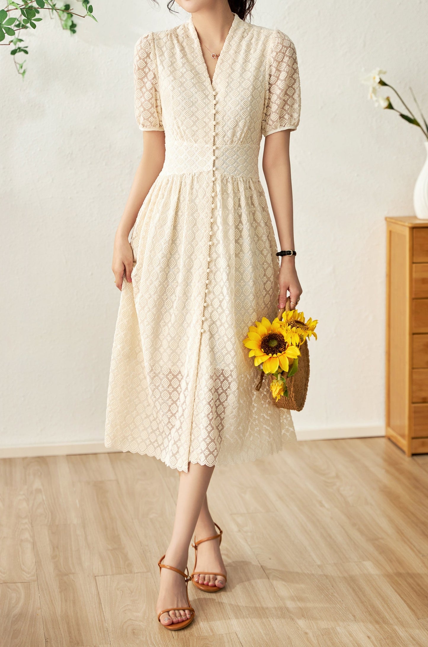 Elin embroidery mesh midi dress