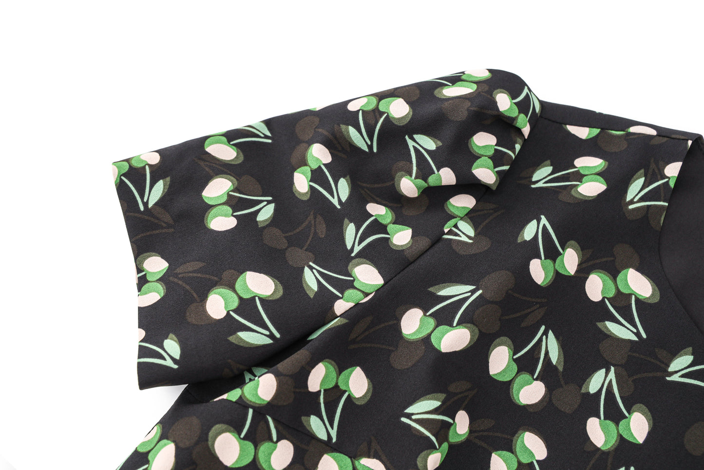 Suri chiffon printed round neck dress with belt