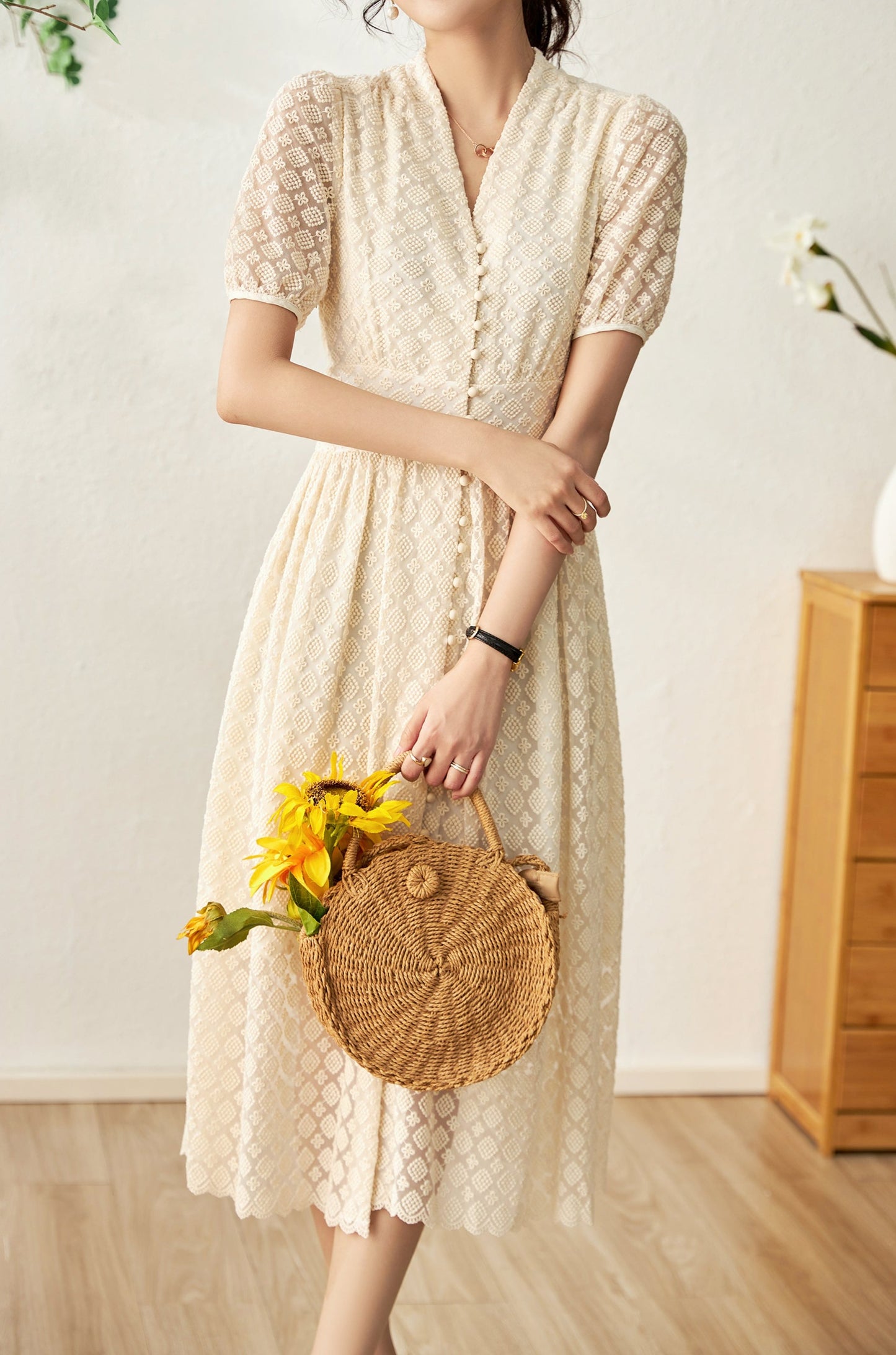 Elin embroidery mesh midi dress