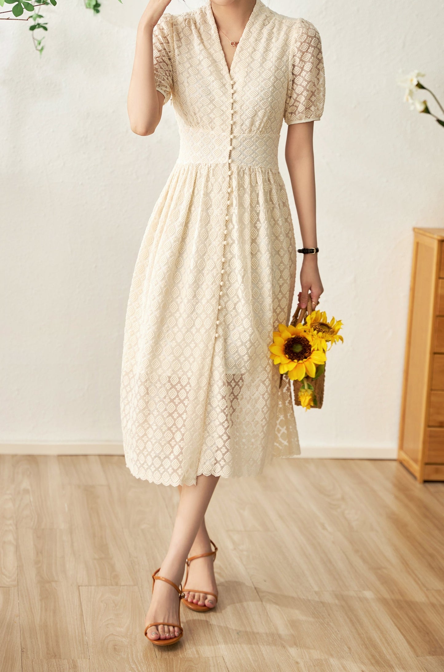 Elin embroidery mesh midi dress