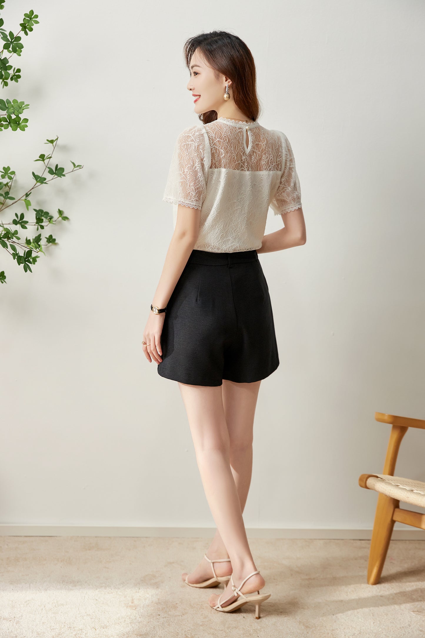 Malin lace shorts with mandarin collar detail