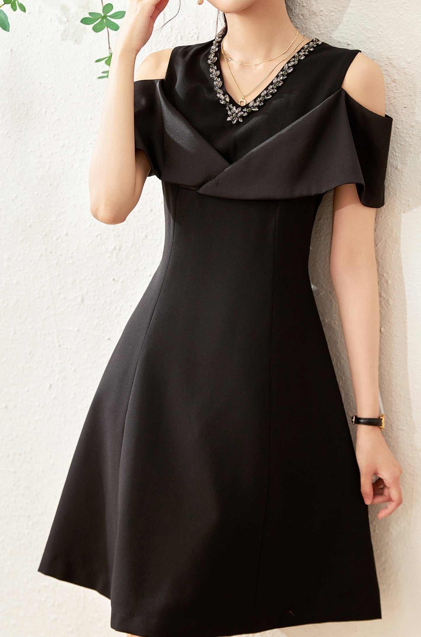 Faustine crystal collar hemp knee dress with cut out shoulder