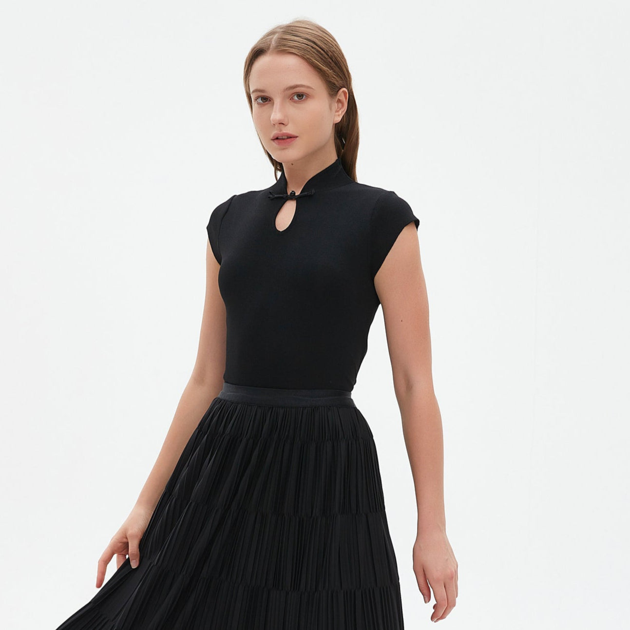 Bora mandarin collar knit blouse with key hole