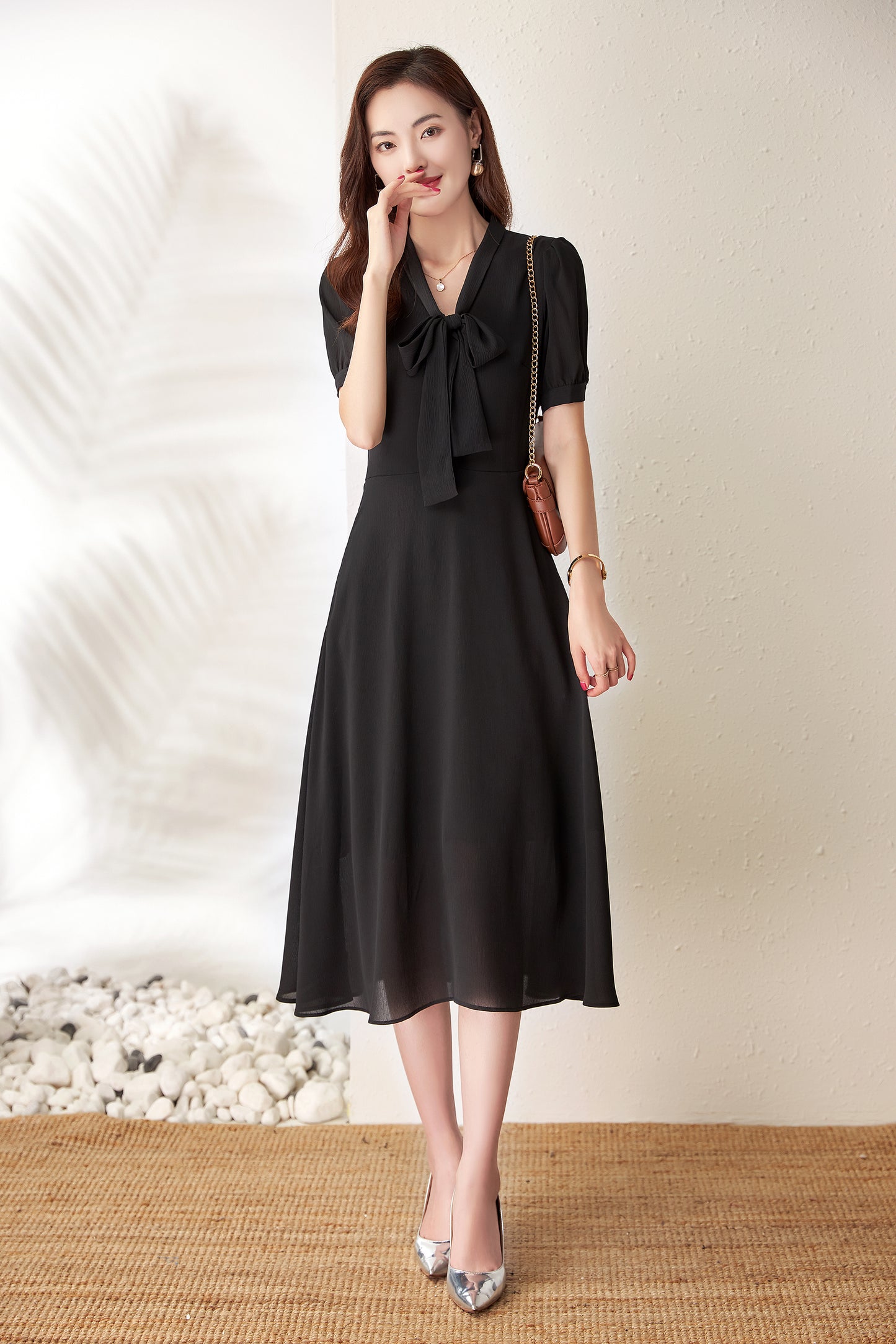 Ebba front ribbon crepe dress