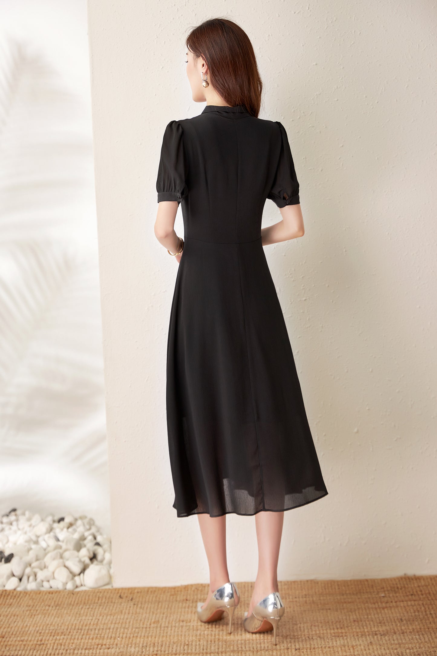 Ebba front ribbon crepe dress
