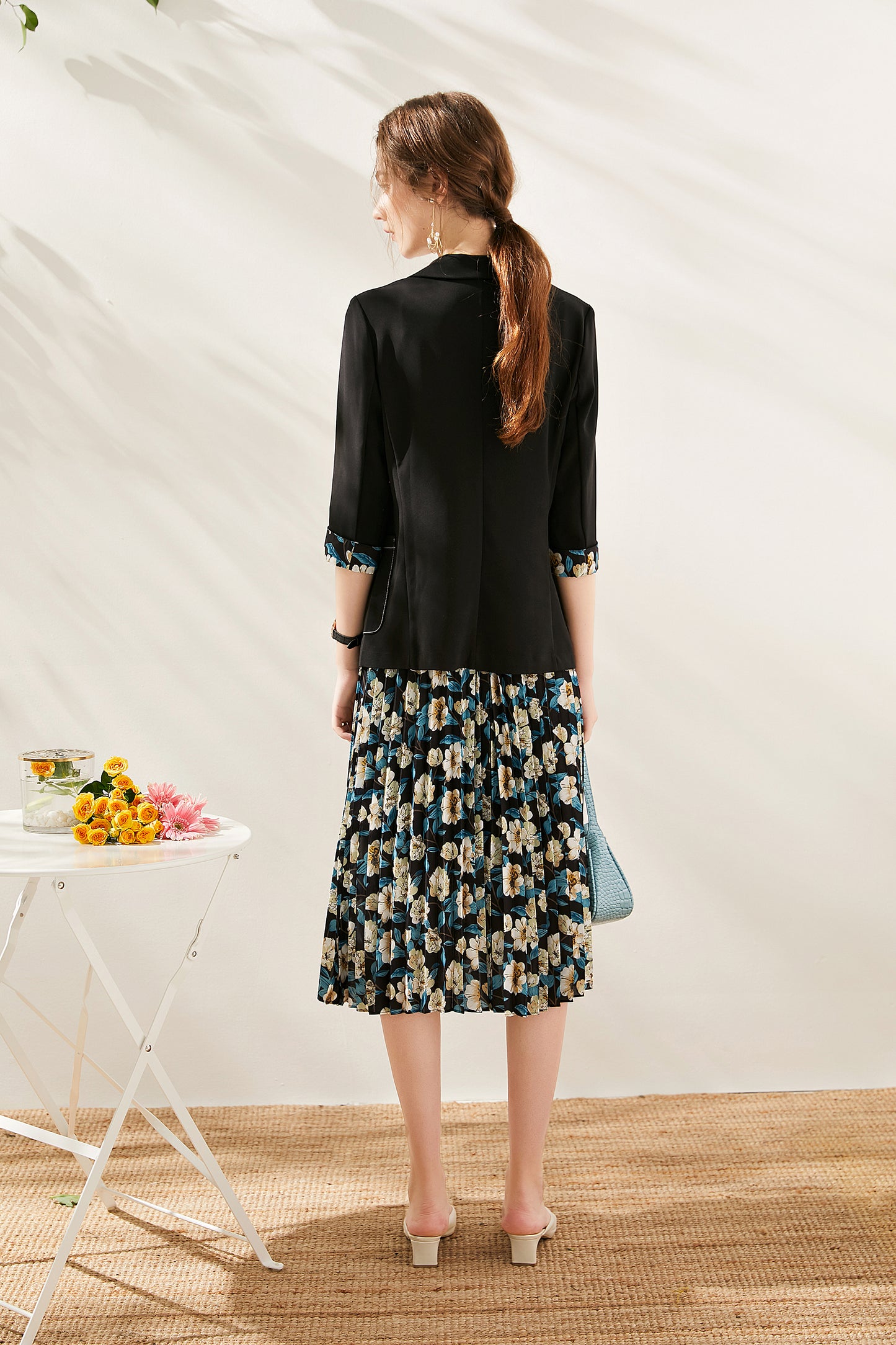Cinzia Suit blazer with floral cuffs