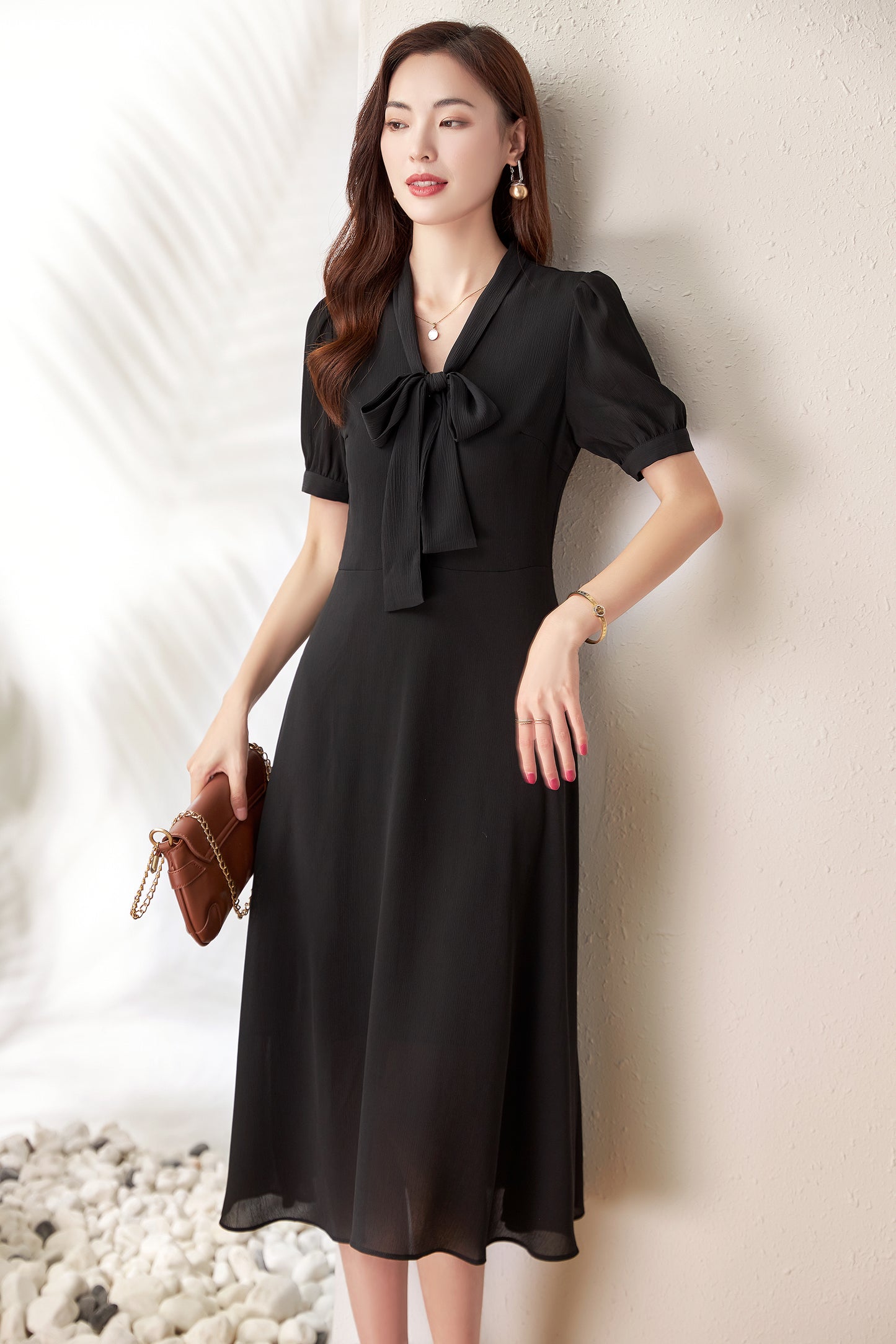 Ebba front ribbon crepe dress