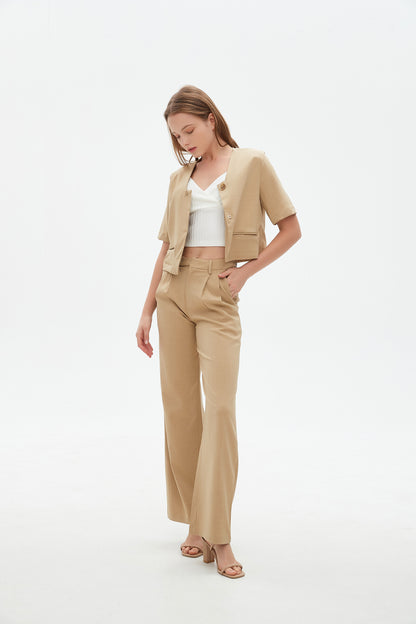 Palour shoulder padded cropped blazer