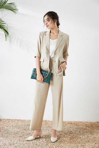 Aurore shoulder padded blazer with functional pockets