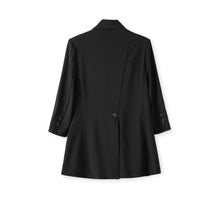 Load image into Gallery viewer, Lucia shoulder padded Suit blazer
