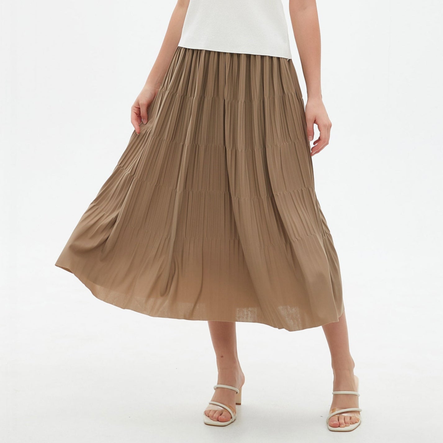 Bora pleated midi skirt with elastic waist